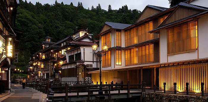 Ginzan Hot Spring Fujiya Inn - Traditional Japanese Bamboo Onsen