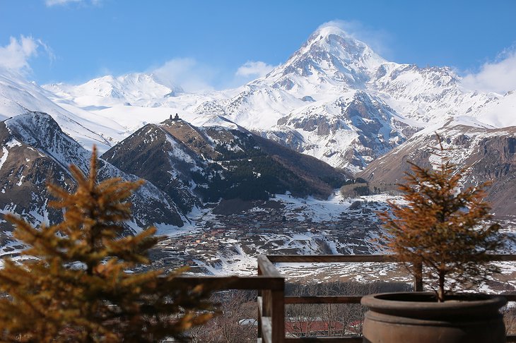 Rooms Hotel Kazbegi Balcony Mountain View