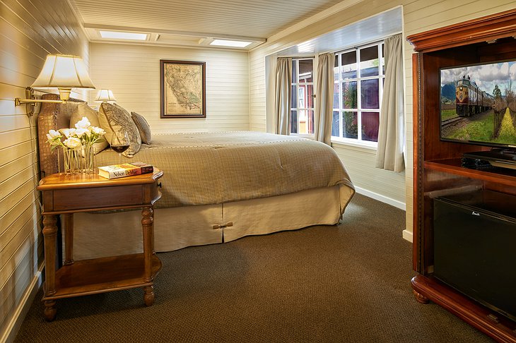 Napa Valley Railway Inn Railcar Bedroom