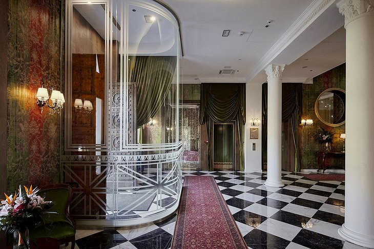 Mystery Hotel Budapest Grand Entrance