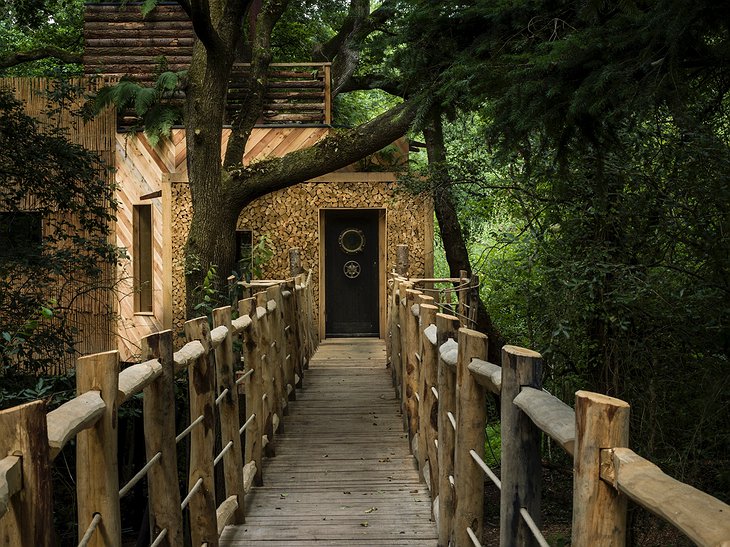 The Woodman's Treehouse bridge towards the entrance