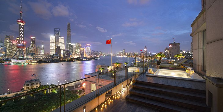 Astor Suite Terrace with jacuzzi and Shanghai night panorama