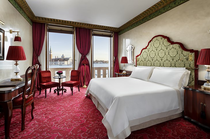 Hotel Danieli Luxury Lagoon View Room