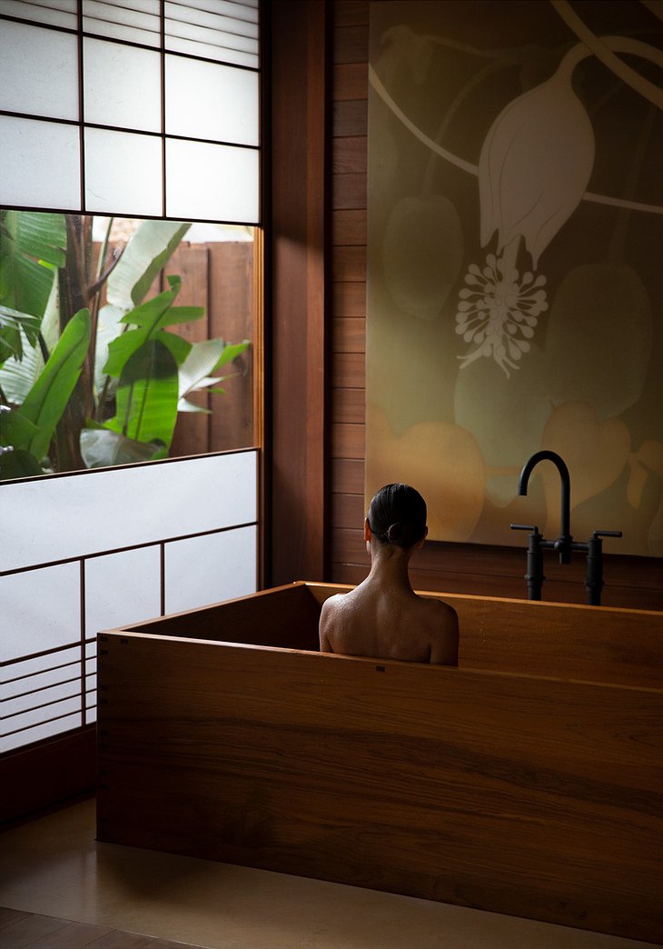 Sensei Lanai Hotel Spa Japanese-Style Ofuro Wooden Bathtub
