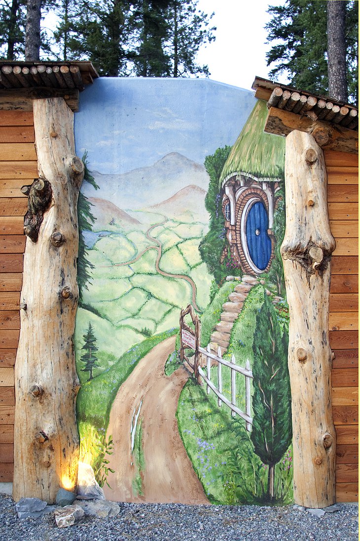 Hobbit House Mural