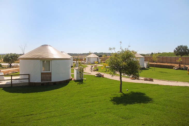 Quinta M yurts