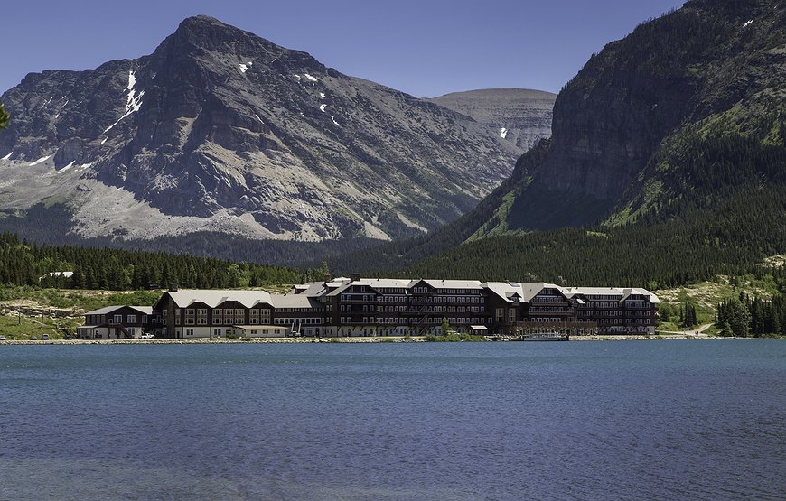 Many Glacier Hotel: Montana's Swiss-Style Mountain Retreat