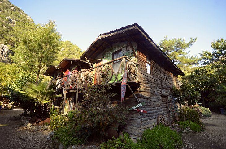 Kadir’s Top Tree Houses