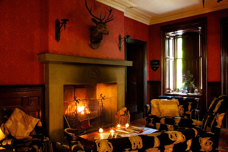 Tulloch Castle Hotel lounge