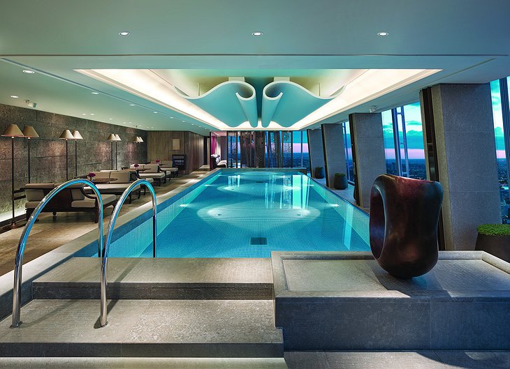 swimming pool at Shangri-La London