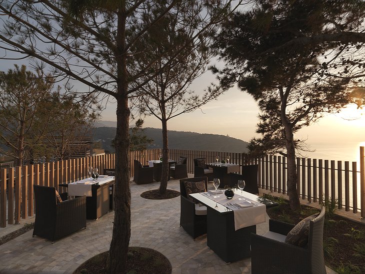 Restaurant terrace