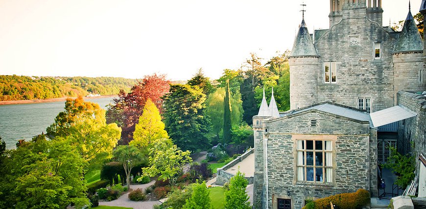 Chateau Rhianfa - Romantic Castle In Wales