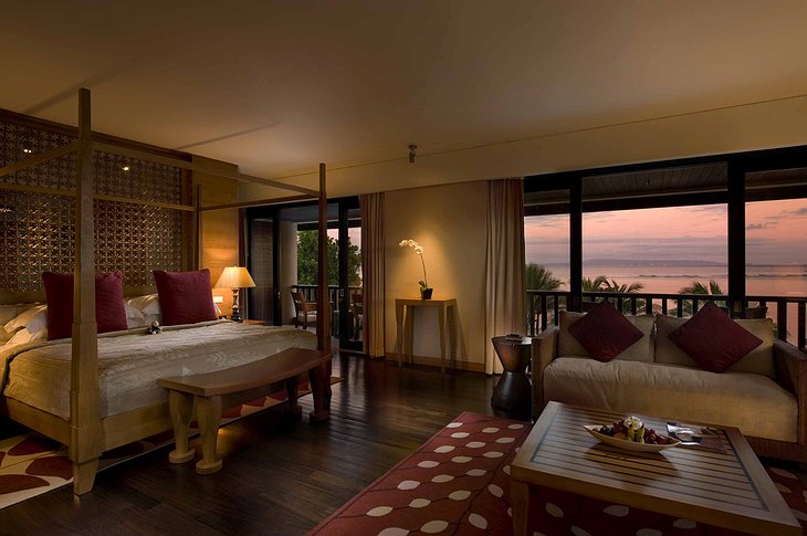 Conrad Bali presidential suite bedroom