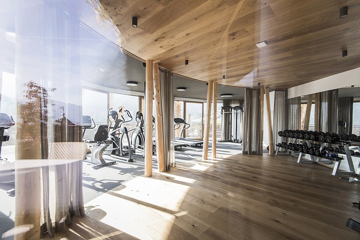 Alpin Panorama Hotel Hubertus Gym