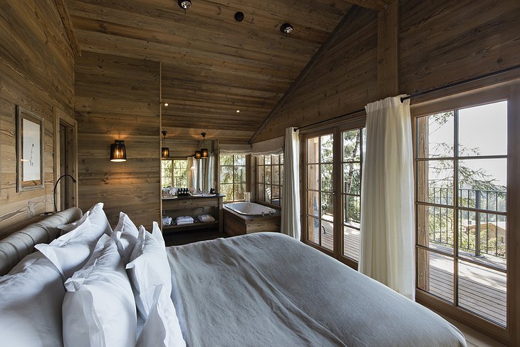 San Luis Retreat Chalet Bedroom Overlooking The Lake