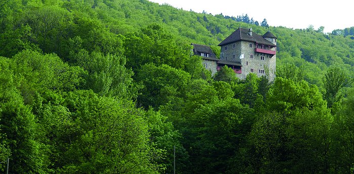 Youth Hostel Mariastein Rotberg Castle - 13th-Century Authentic Atmosphere