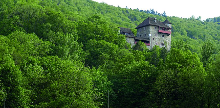 Youth Hostel Mariastein Rotberg Castle - 13th-Century Authentic Atmosphere
