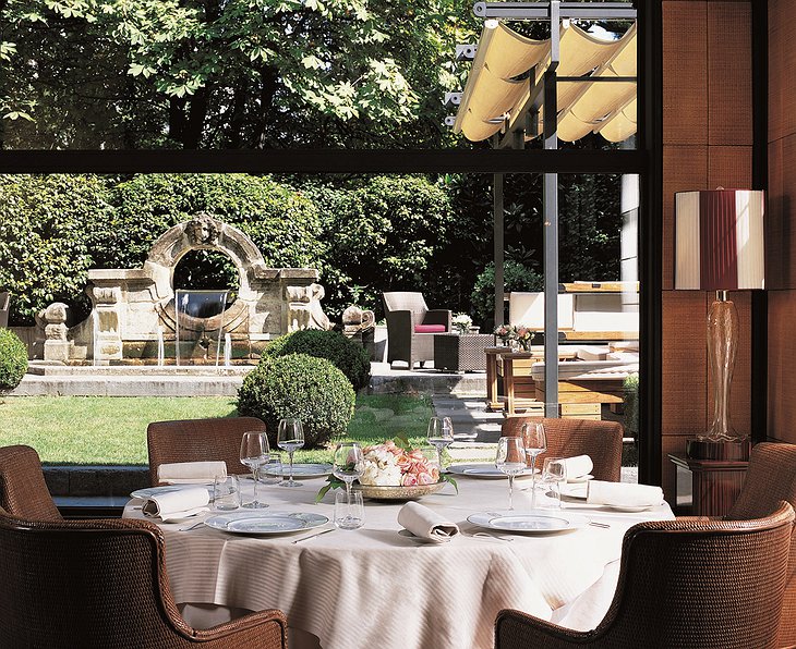 Hotel Principe di Savoia Garden Dining