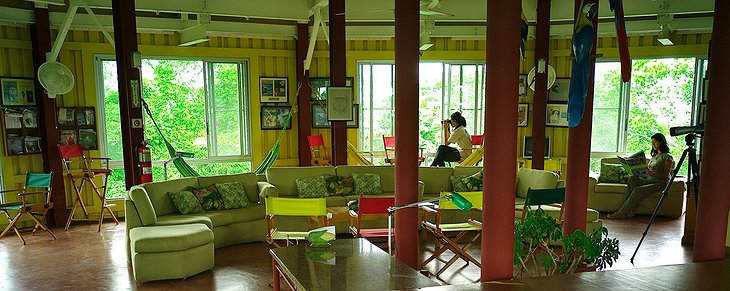 Canopy Tower living room