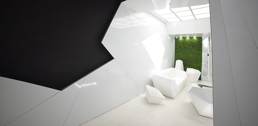 Optimi Rooms - Futuristic Capsules In Bilbao