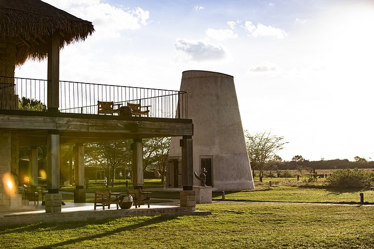 Segera Retreat Lodge Architecture