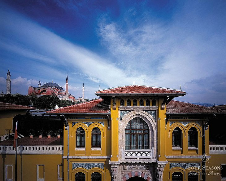 Four Seasons Sultanahmet building