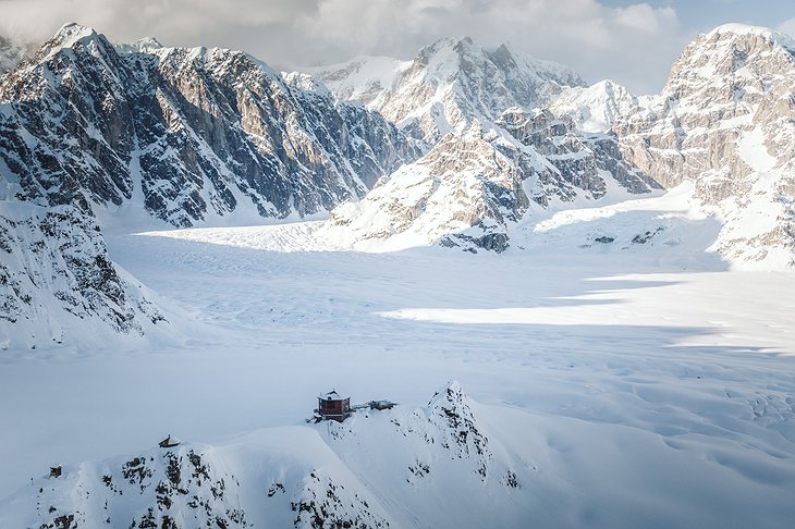 Sheldon Chalet With Surrounding Alaskan Mountains