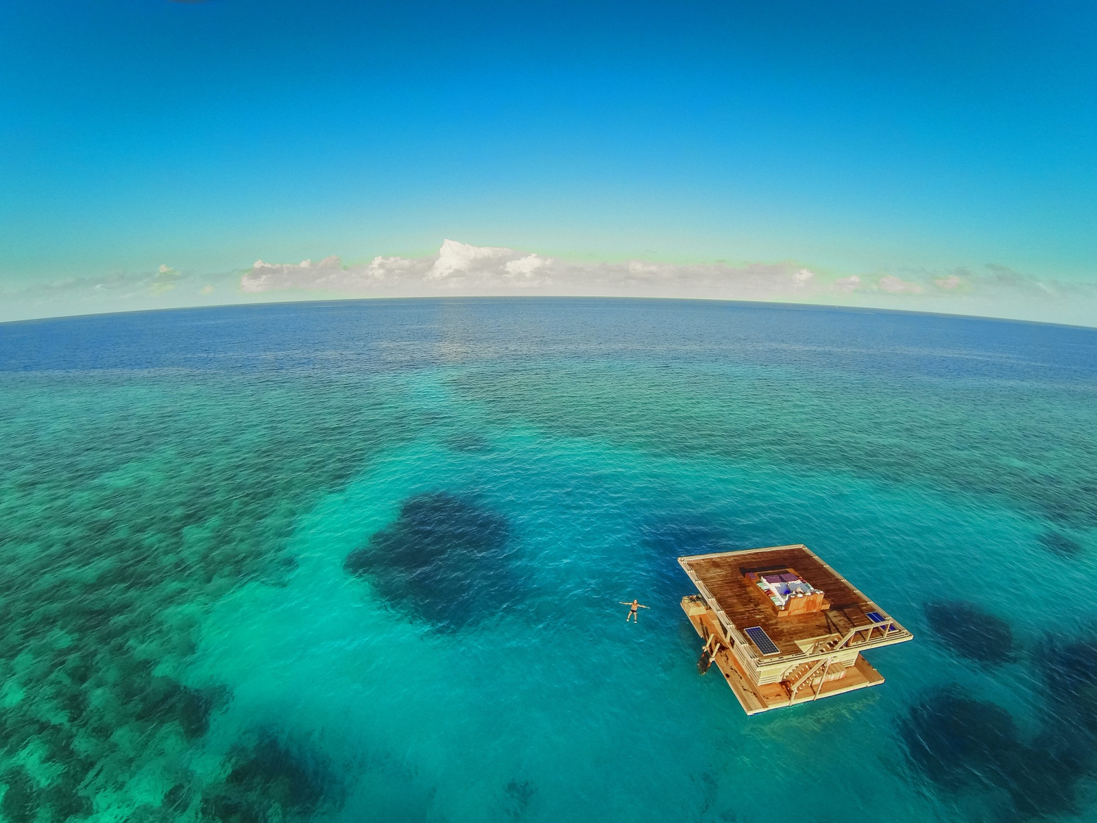 The Manta Resort Underwater Room