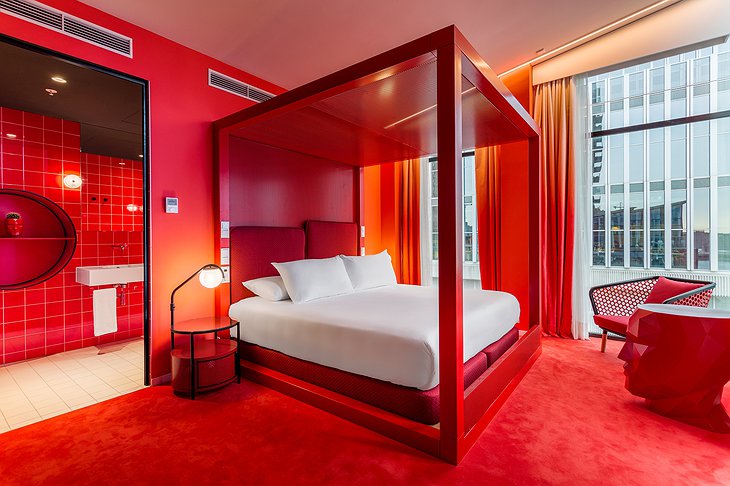 Room Mate Bruno Hotel Red Suite