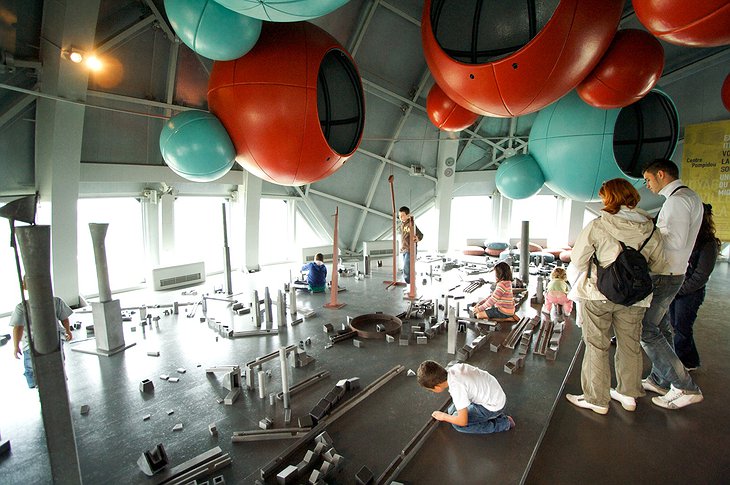 Atomium Kidsphere construction game