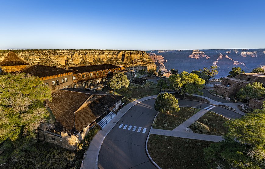 El Tovar Hotel - Roosevelt Told Them Not To Build It. They Built It Anyway