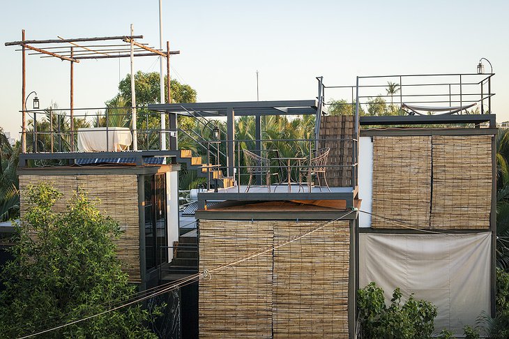 Bangkok Tree House nests