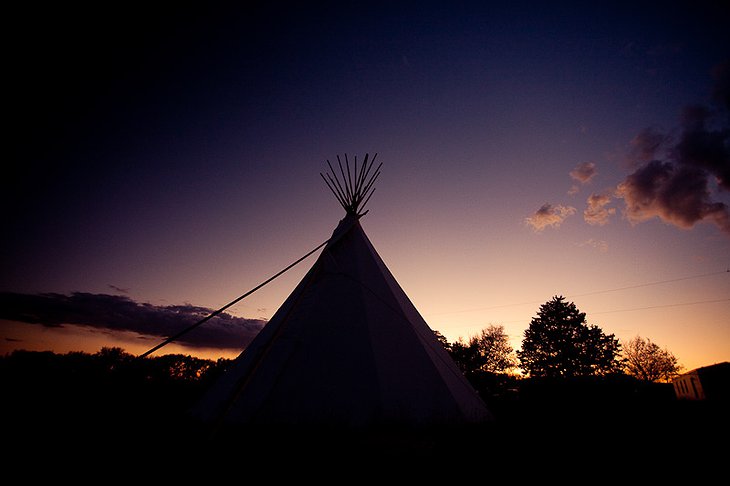 El Cosmico tent