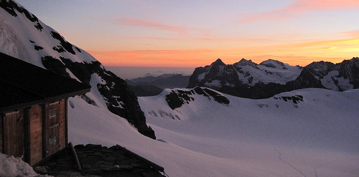 Mönchsjoch Hut - Independent Accommodation At The Top Of Europe