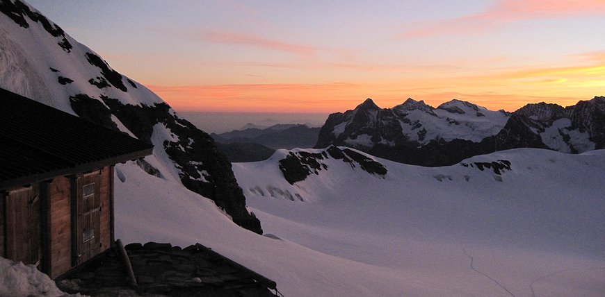 Mönchsjoch Hut - Independent Accommodation At The Top Of Europe