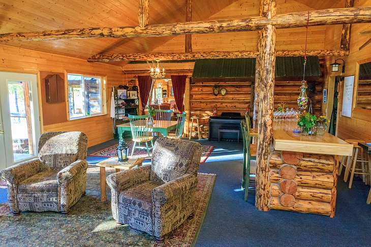 Winterlake Lodge interior