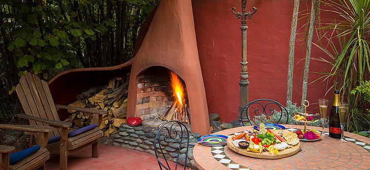 The Boot hotel terrace fireplace