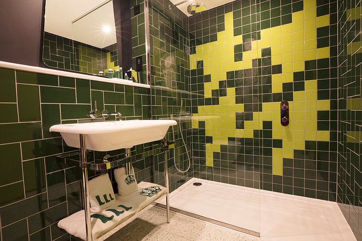 nhow London Hotel bathroom