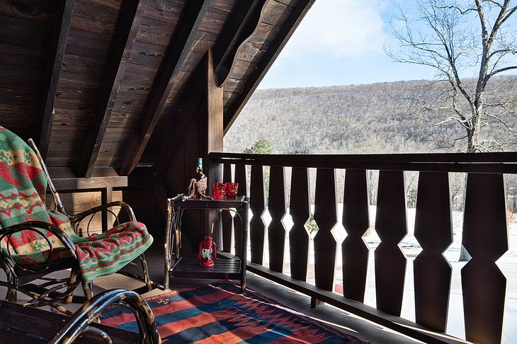 Urban Cowboy Lodge Walden Balcony