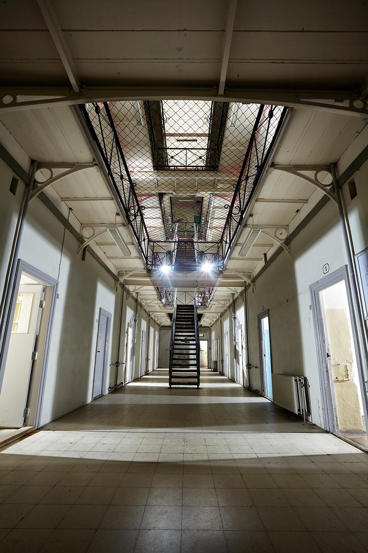 SleepIn Fængslet prison hostel interior
