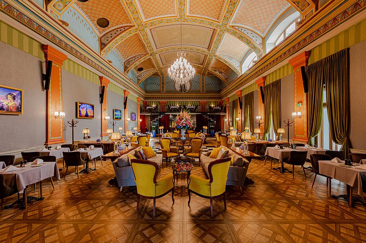 Mystery Hotel Budapest The Great Hall Interior