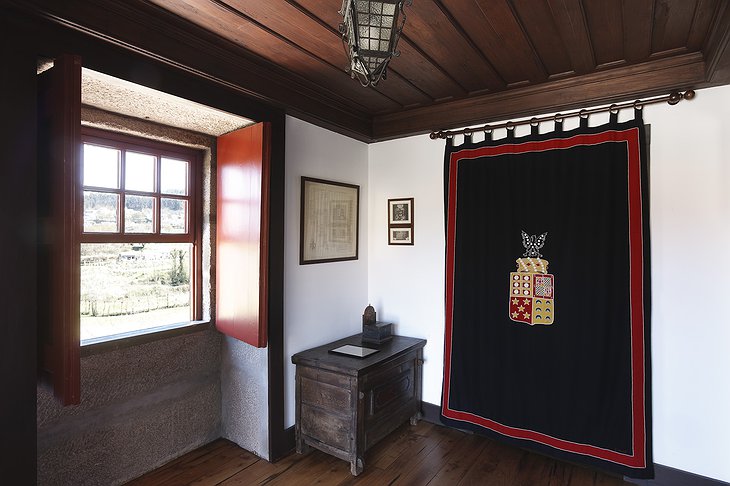 Portuguese heraldry
