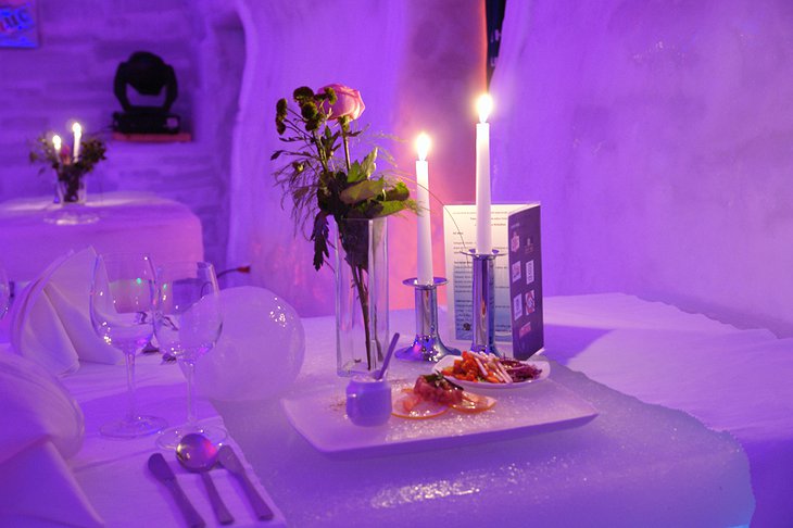 Ice Hotel Romania ice dinner