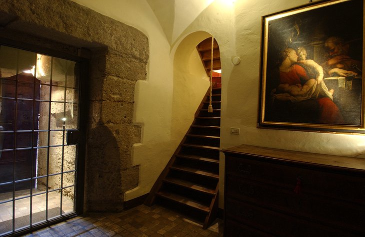 Prendiparte tower interior