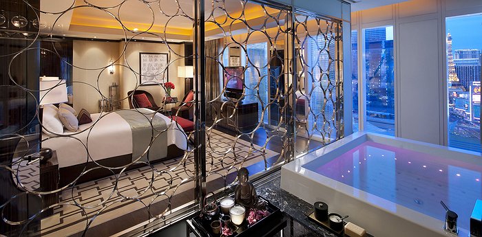 Waldorf Astoria Las Vegas - The Poshest On The Strip