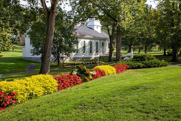 Greenbrier Hotel Garden