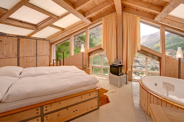Heinz Julen Penthouse bedroom with jacuzzi