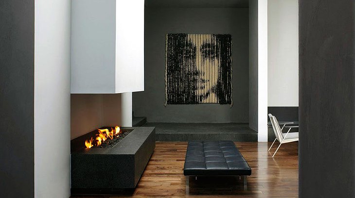 Distrito Capital fireplace