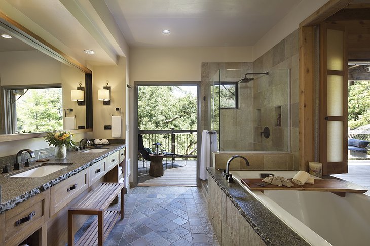 Cottage House Bathroom