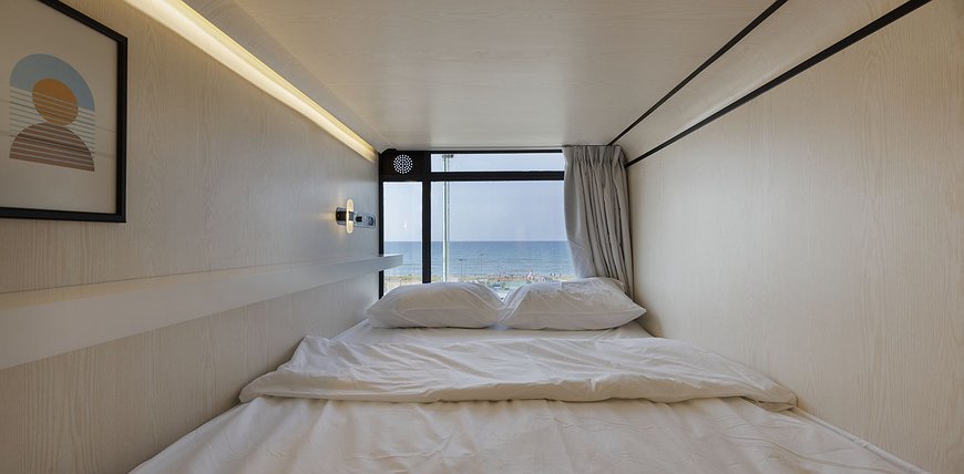 The O Pod Hotel - Sea View Capsule Hotel In Tel Aviv